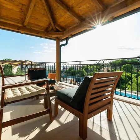 Villa Modern Rustic Kate Benkovac