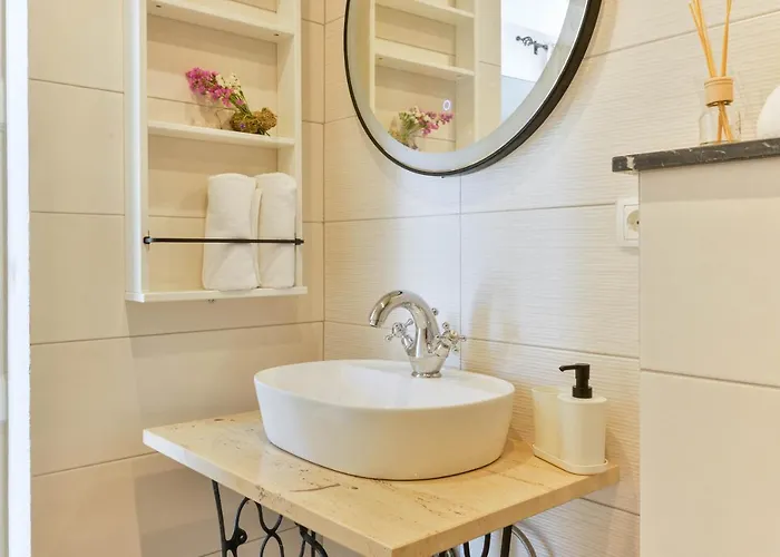 Modern Rustic Kate Villa