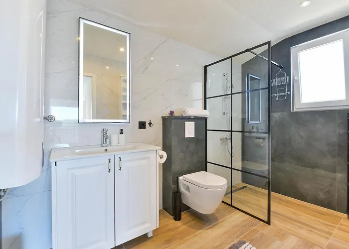 Modern Rustic Kate * Benkovac