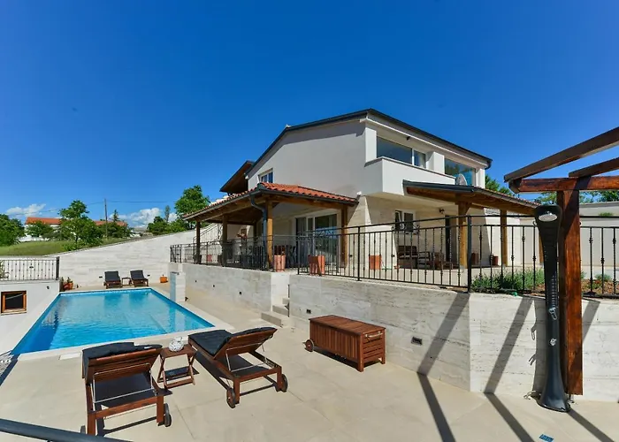 Modern Rustic Kate Villa